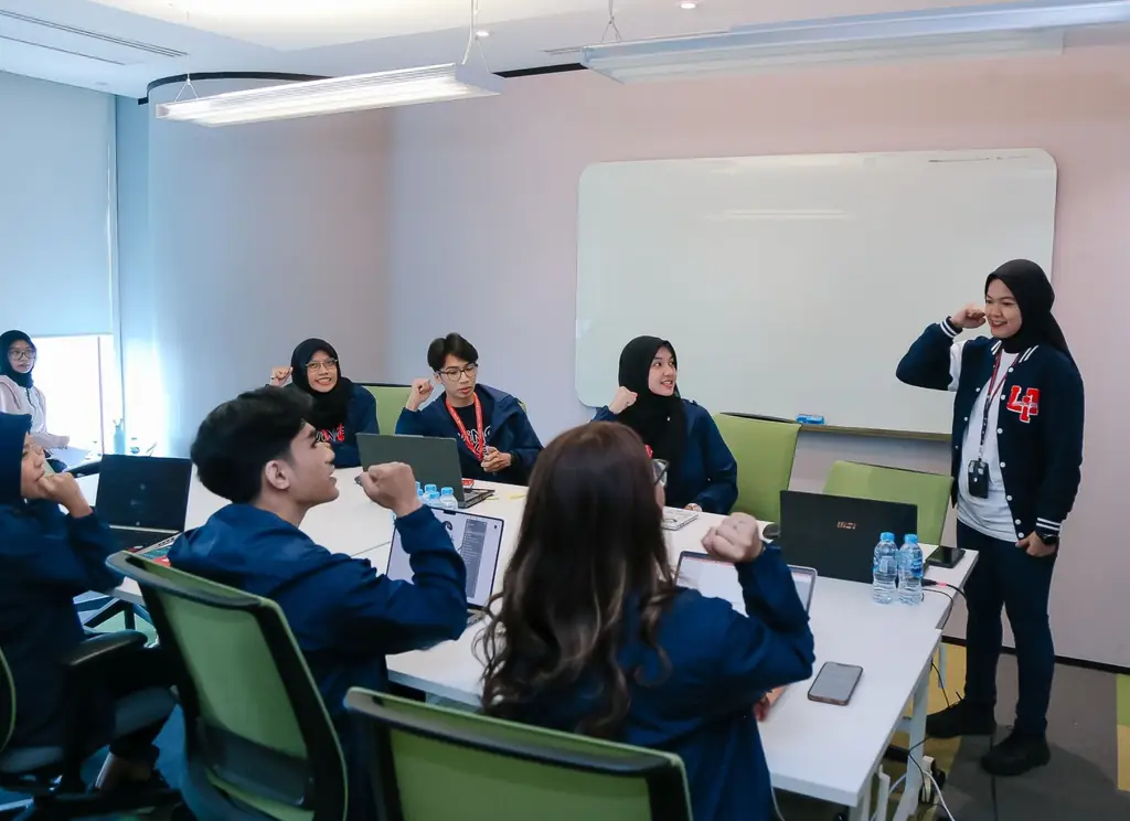 Telkom Luncurkan Program ESG 2024 sebagai Bagian Transformasi TelkomGroup